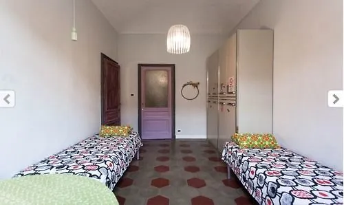 Casa Dani&swing Bed&books * Turin