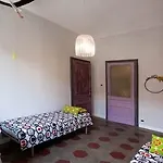 Casa Dani&swing Bed&books טורינו