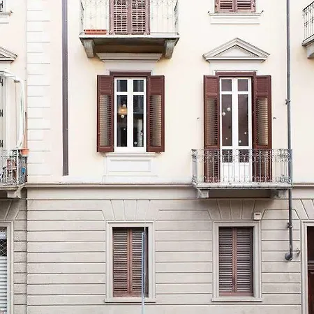 Casa Dani&swing Bed&books Couette-café Turin