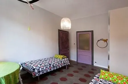 Casa Dani&swing Bed&books Turin